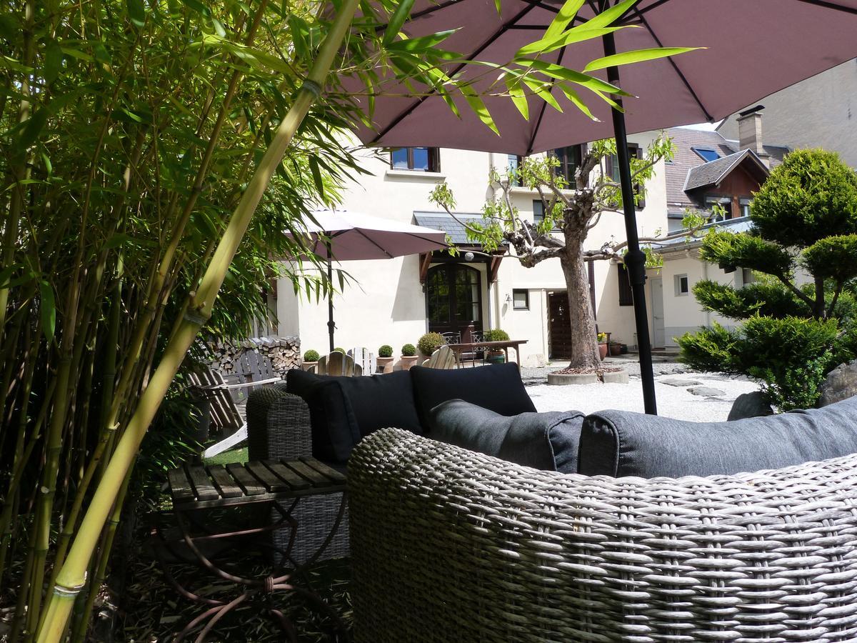 B & B Au Dela Du Temps Saint-Mamet ภายนอก รูปภาพ